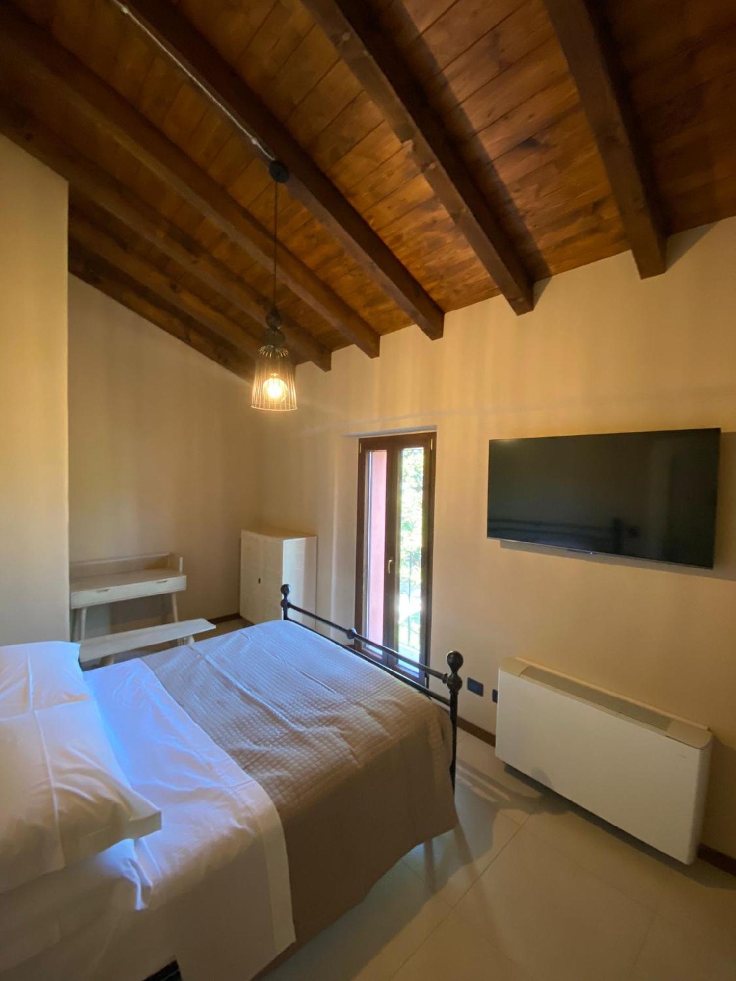 Agriturismo Pizzavacca Villanova sull'Arda Exteriör bild